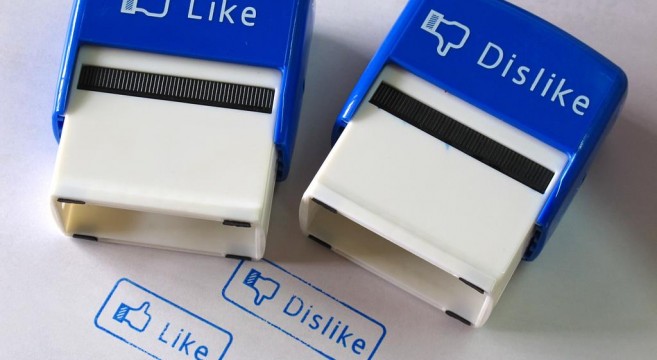 facebook-like-dislike-stamp